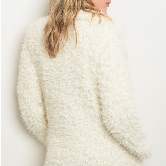 5⭐️ TEDDY BEAR Open Cream Jacket - Picture 4 of 4